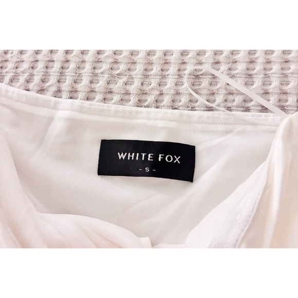 White Fox Twist Split Tube Top - Picture 3 of 3